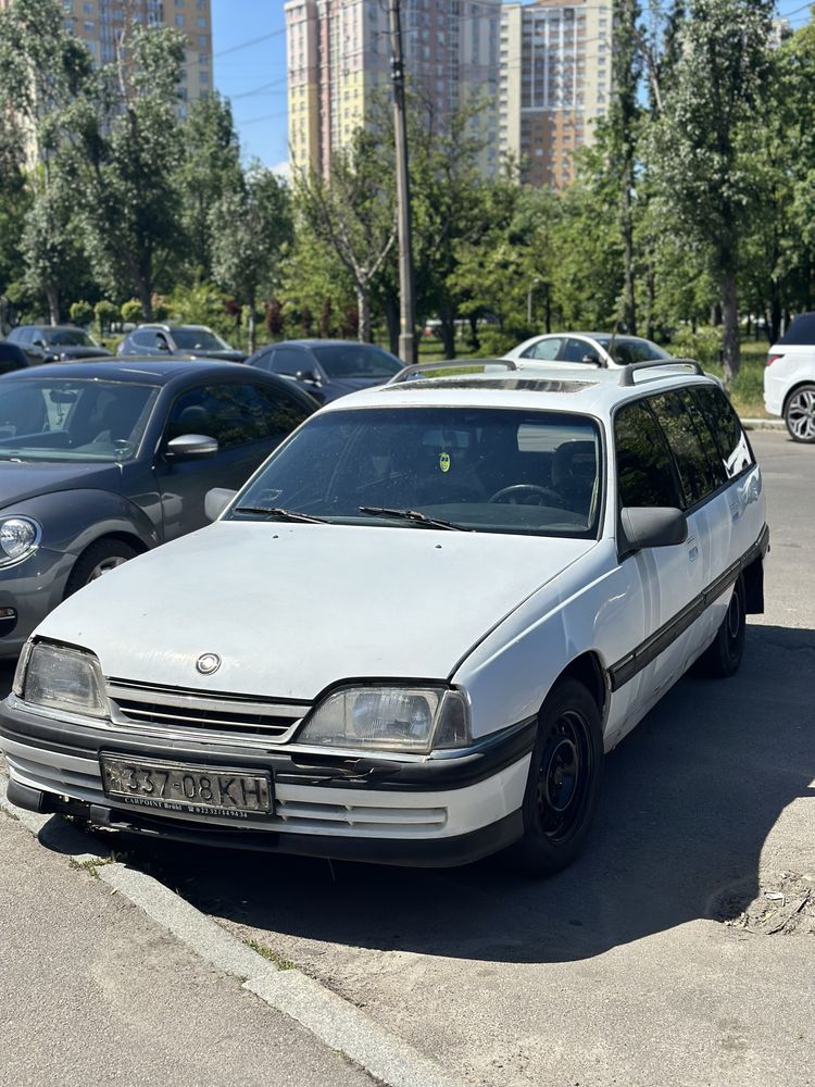 OPEL OMEGA CARAVAN 2л газ/бензин універсал/