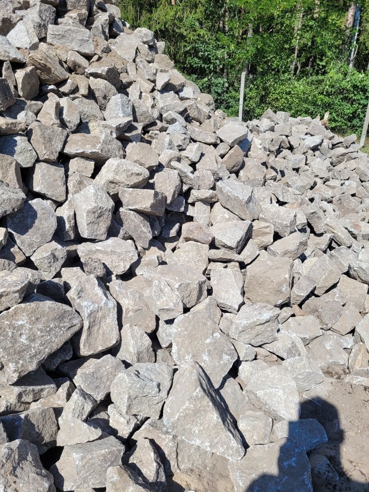 Brukowiec łamany granit kamień