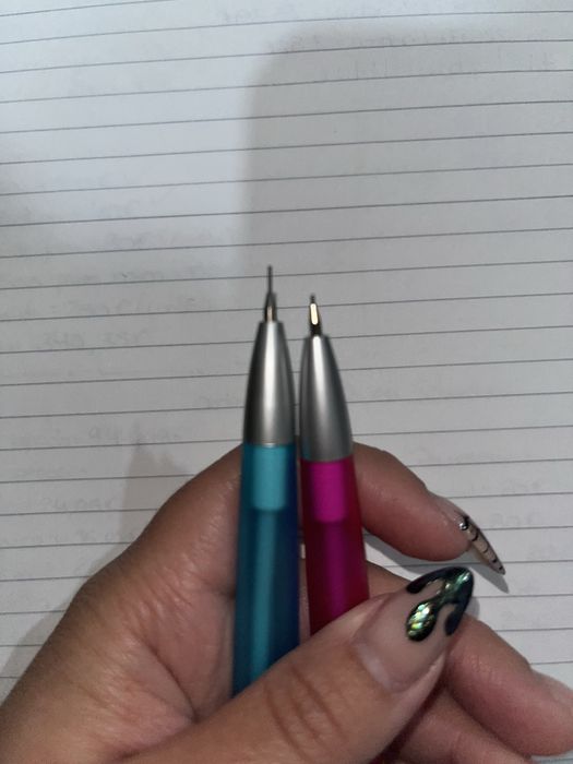 Lapiseiras - Revista Super Pop