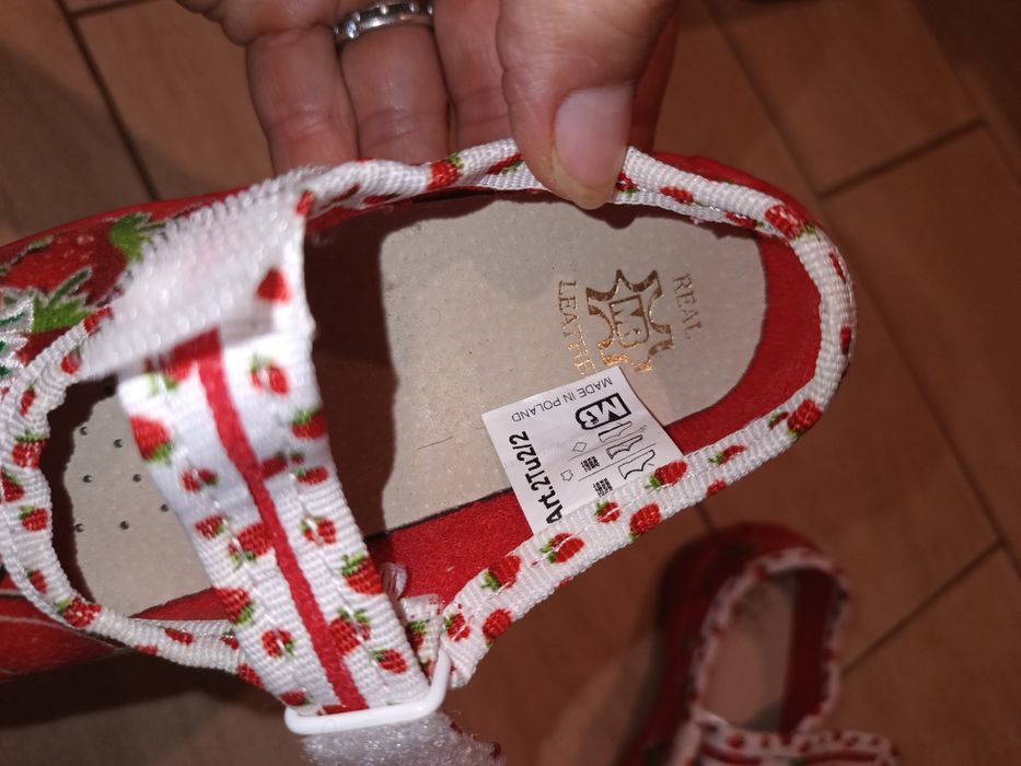 ciapy do przedszkola  rozmiar 24