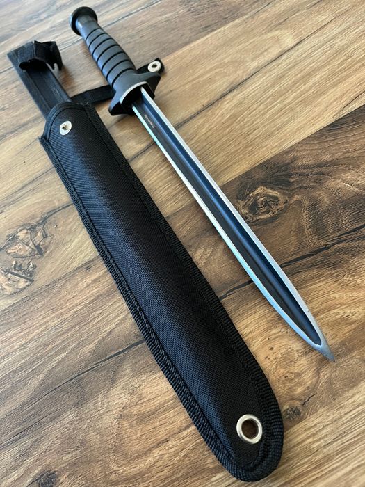 Nóż trójgraniasty, niezwykle rzadki okaz - NOWY !