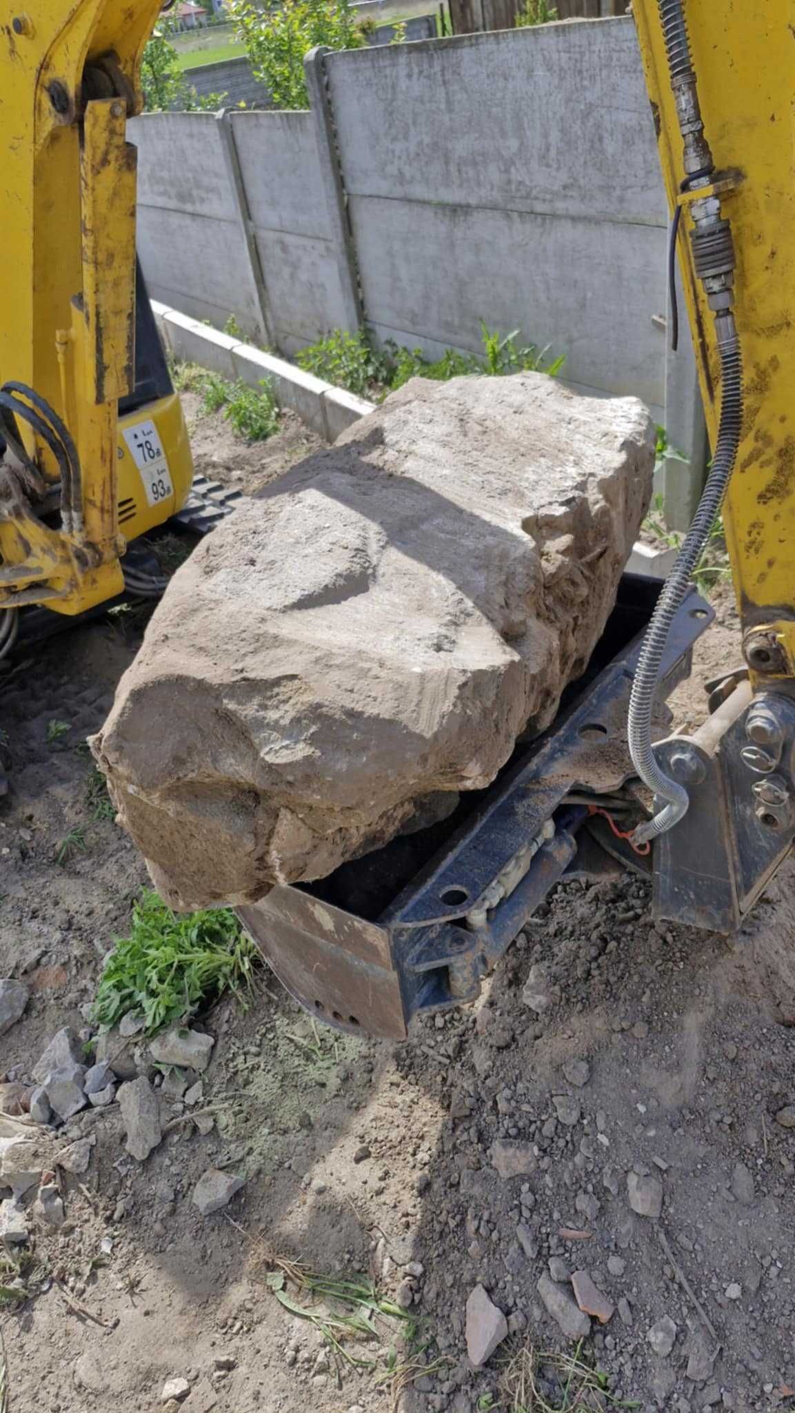 Usługi (wynajem) minikoparką