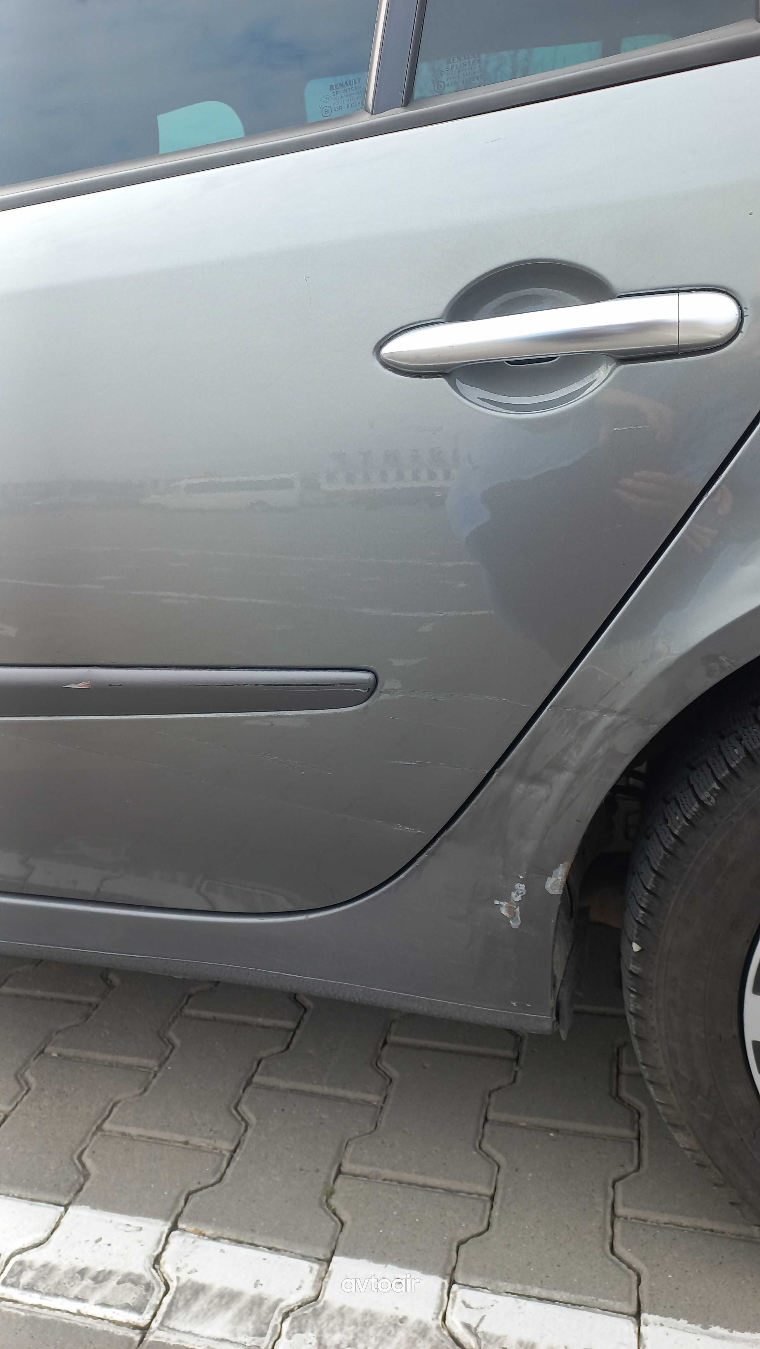Renault  Лагуна 2