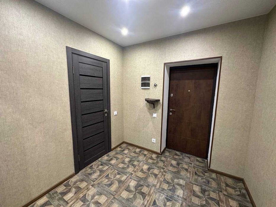 Продажа 1 комн квартира частичный ремонт ЖК пгт Слобожанское Новострой