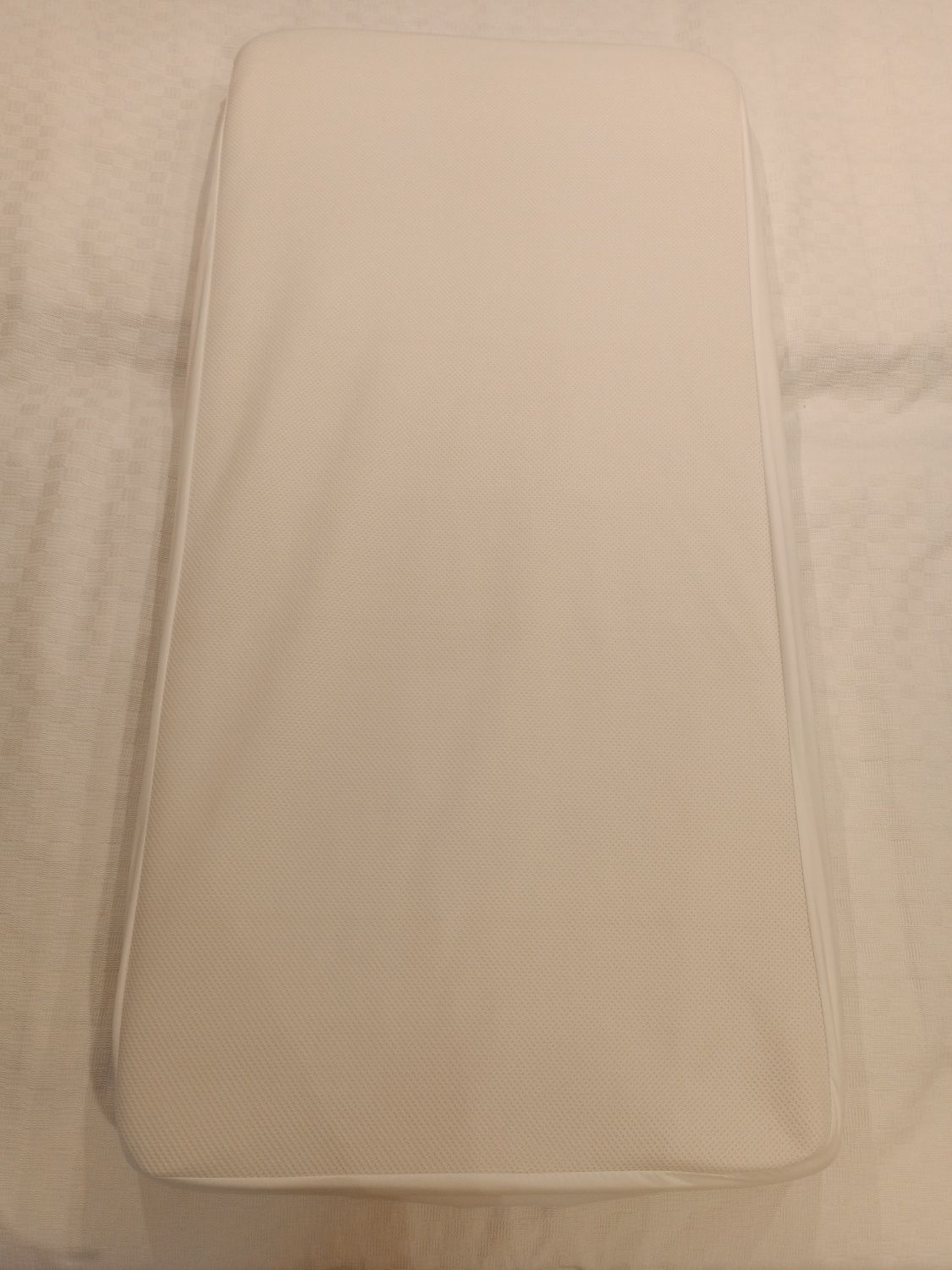 Materac piankowy Ikea 60x120x8 cm