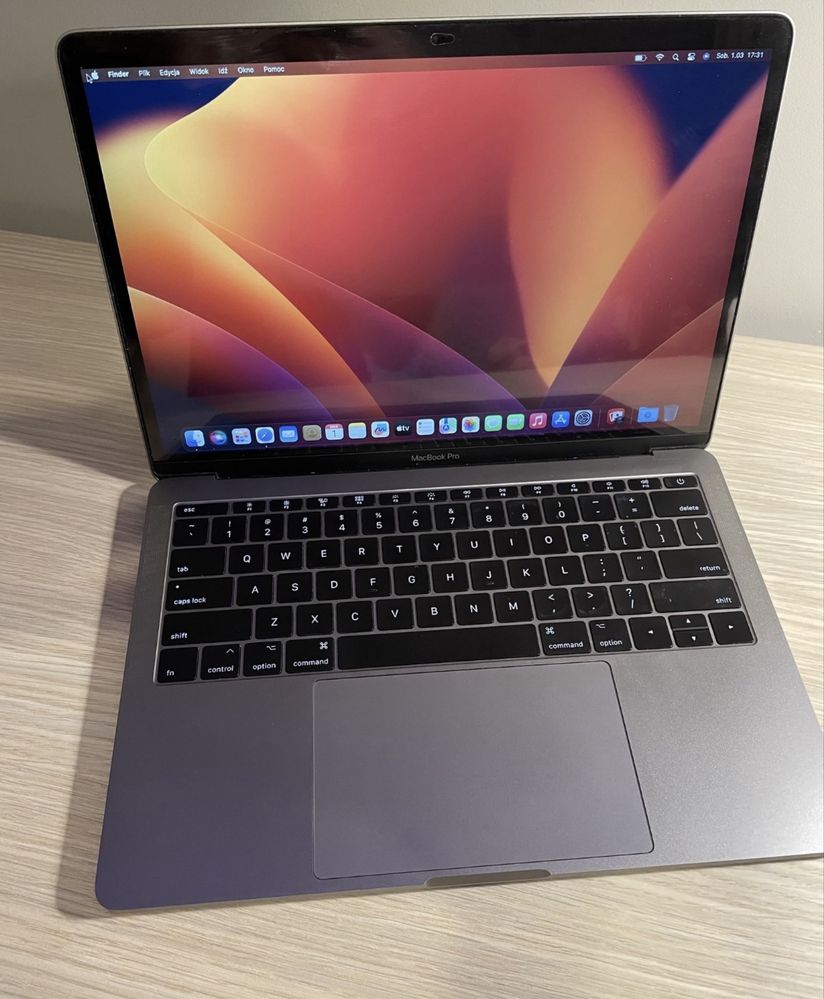 Macbook pro 13’ i5 8/128gb z 2017 super stan