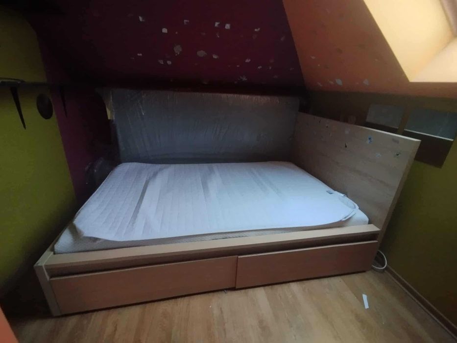 Łóżko młodzieżowe