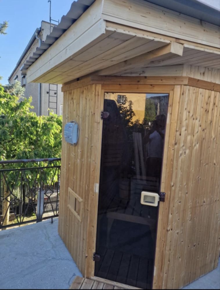 Sauna zewnętrzno-wewnętrzna