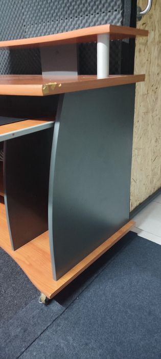 Vendo secretaria