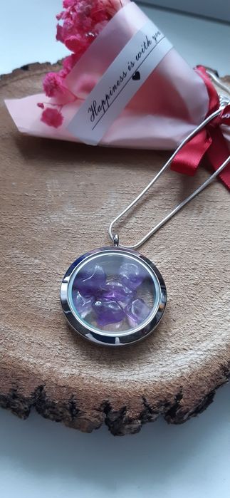 Sekretnik, wisior z Ametystem