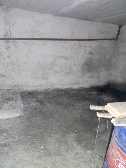 Продаж житлового будинку з господарськими приміщеннями .с Ланівці