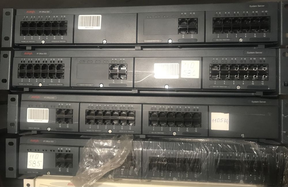AVAYA Ip office 400/406/500