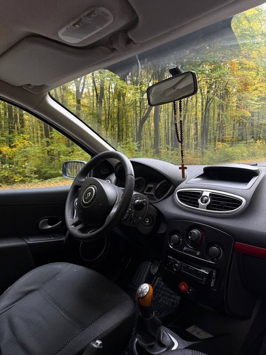 Продам Renault clio 3
