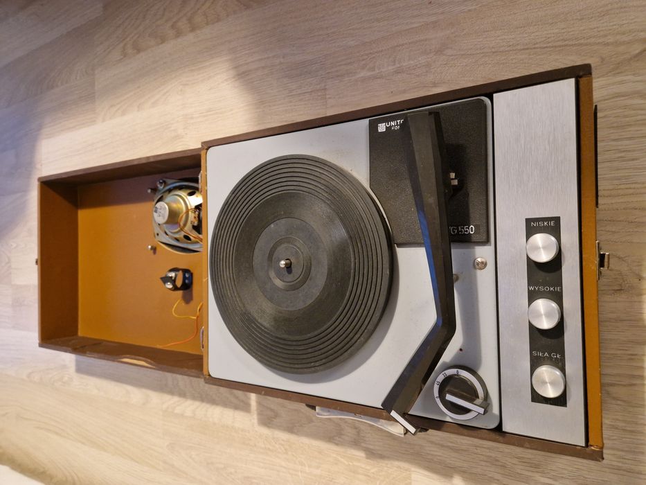 Gramofon Unitra fonica retro