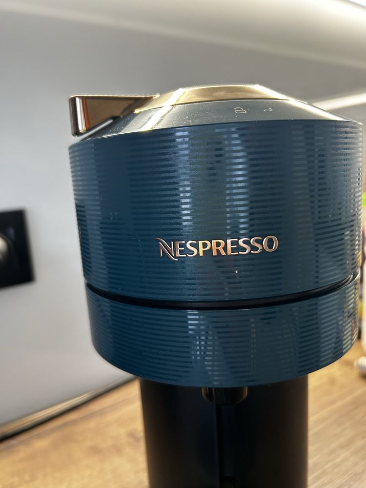 Nespresso Vertuo Next ekspres