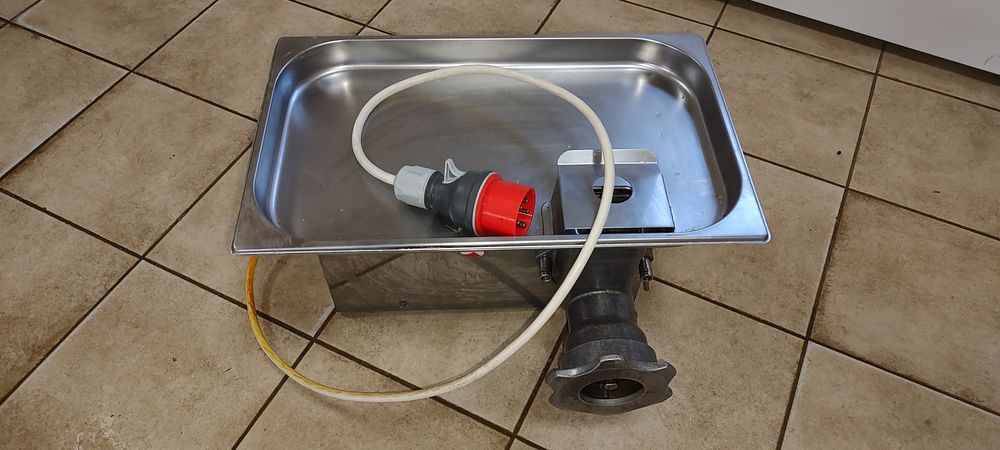 М'ясорубка професійна тм 32 380v