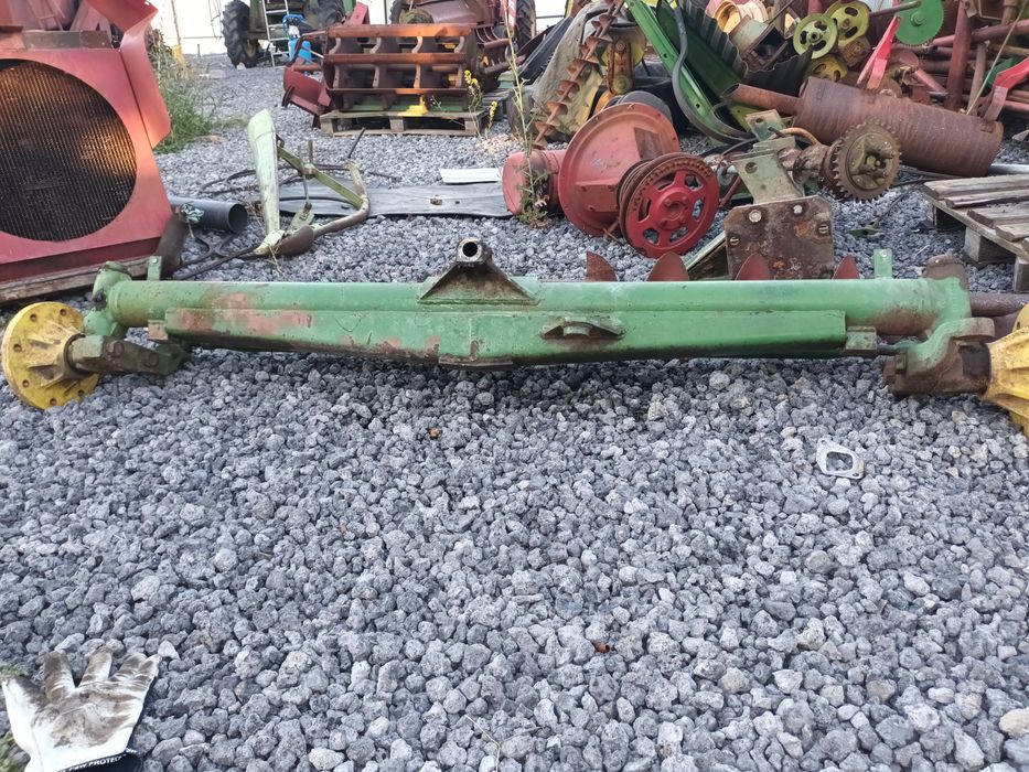 Oś tył John Deere 1055,1065,1166, 1075, inne