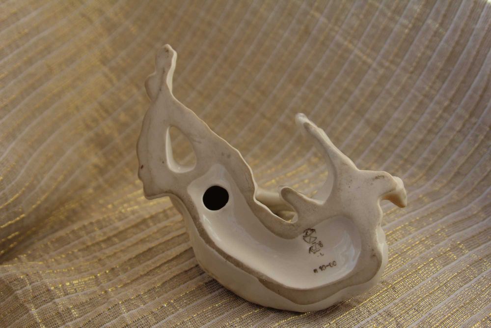 Фарфоровая статуетка часів радянського союзу"собака борзая"