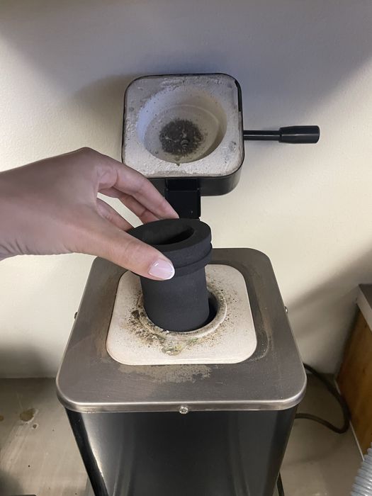 Forno elétrico 2kg com Cadinhos