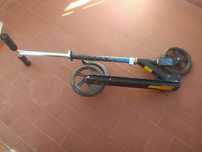 Сonfiável Patinete dobrável