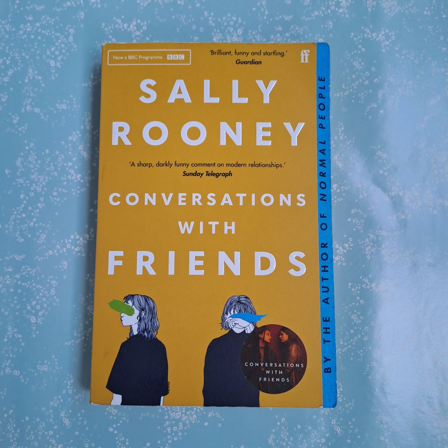 Книга Conversations with Friends. Sally Rooney