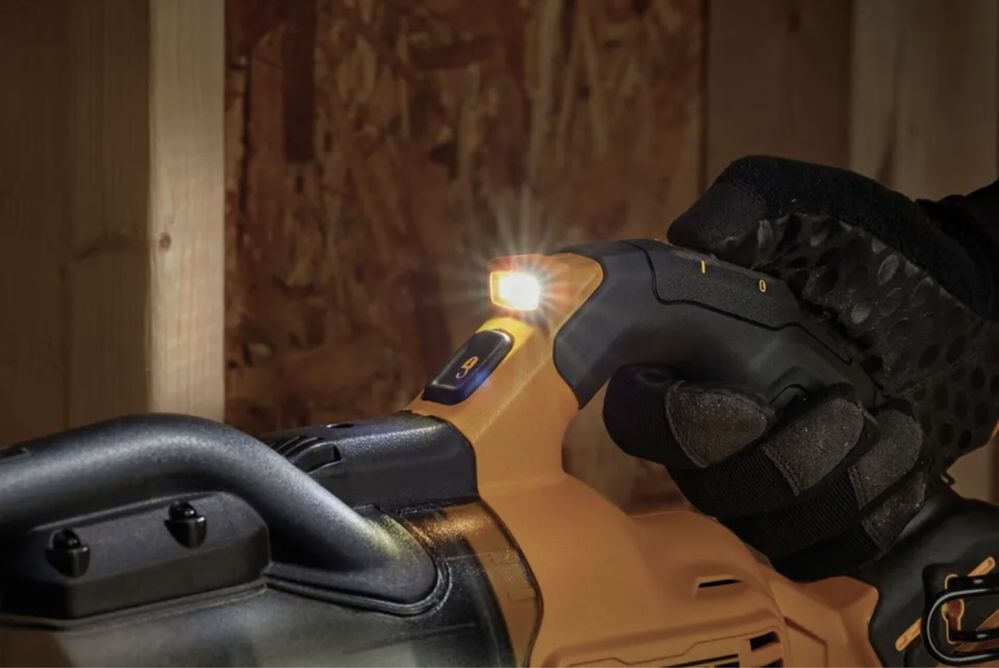 Аккумуляторный пылесос DEWALT DCV501HB 20V