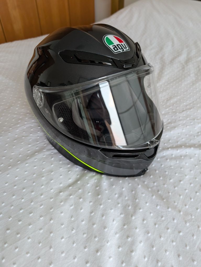 Capacete AGV K6 cinza/preto - Tamanho L