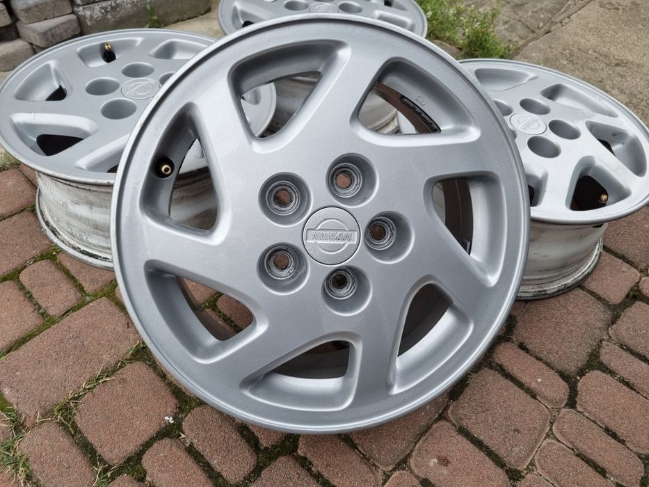 Диски 5×114,3 r15 et45 Nissan Liaf nv Renault Megan Scenic