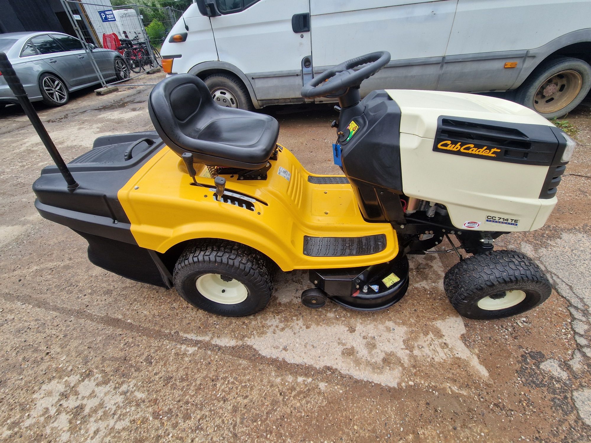 Traktorek Kosiarka cub cadet super stan transport