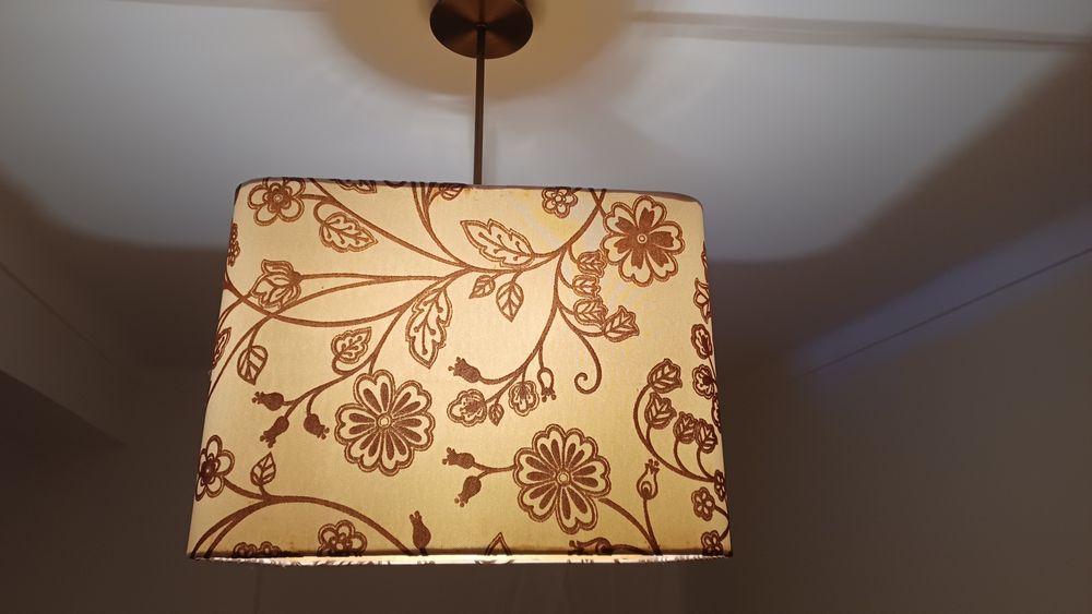 Candeeiro de teto para sala