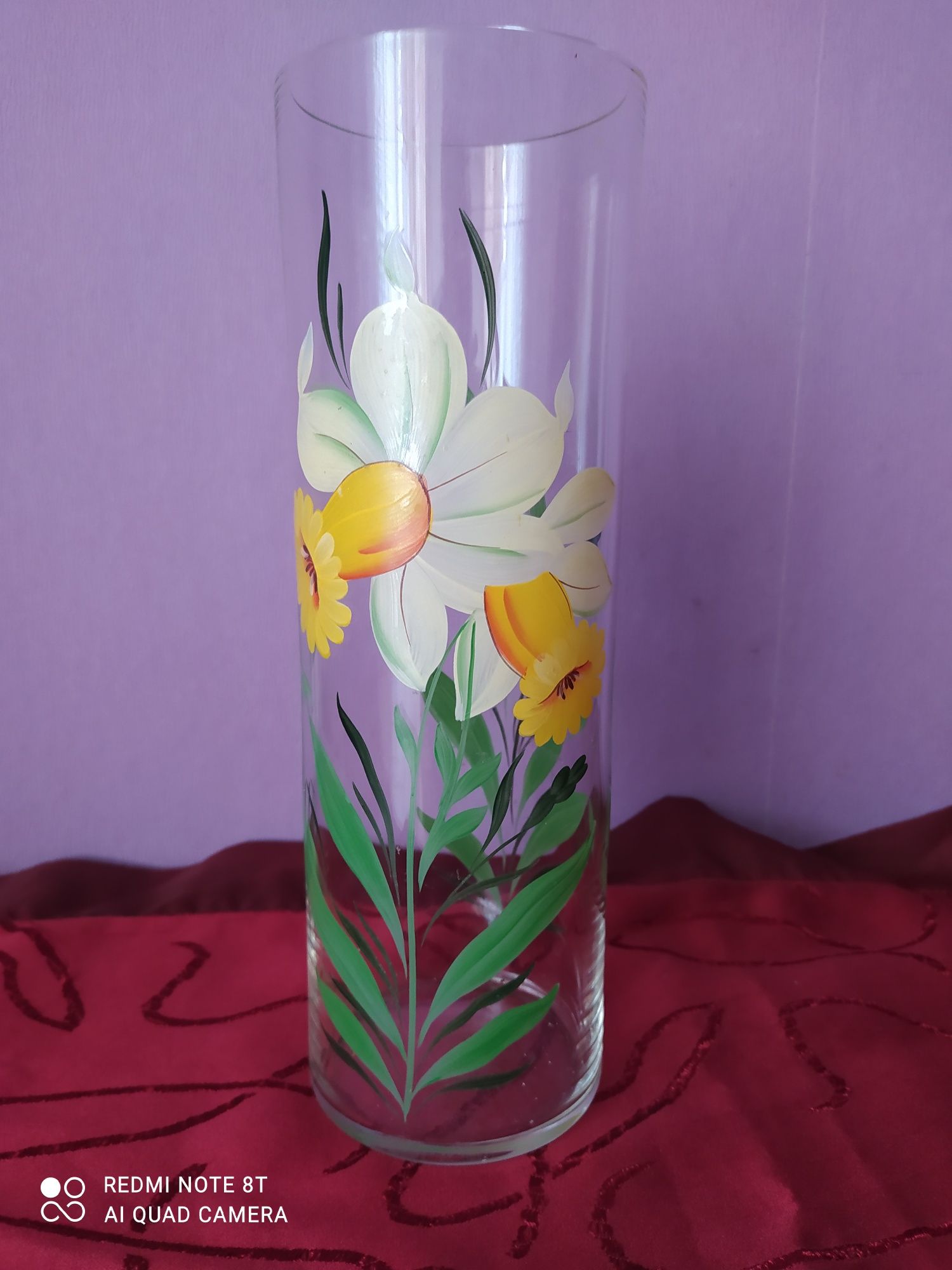 Винтажная ваза для  цветов.Чехословакия Ваза из гутного стекла. СССР
