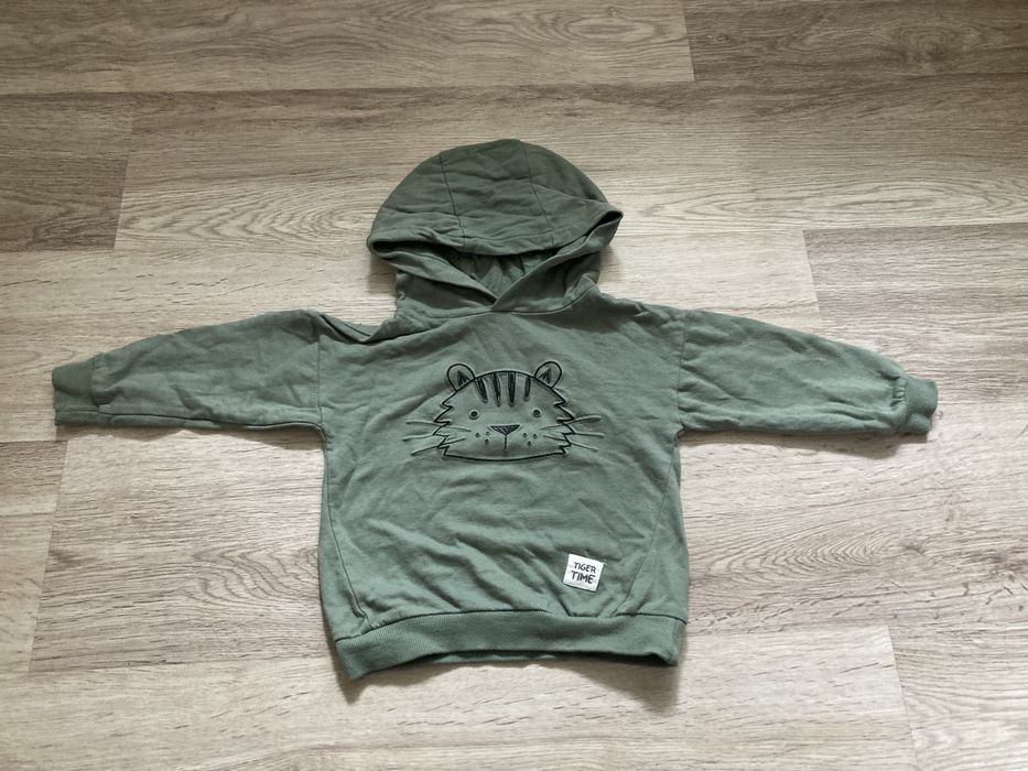 Bluza z kapturem rozmiar 92 tygrysek