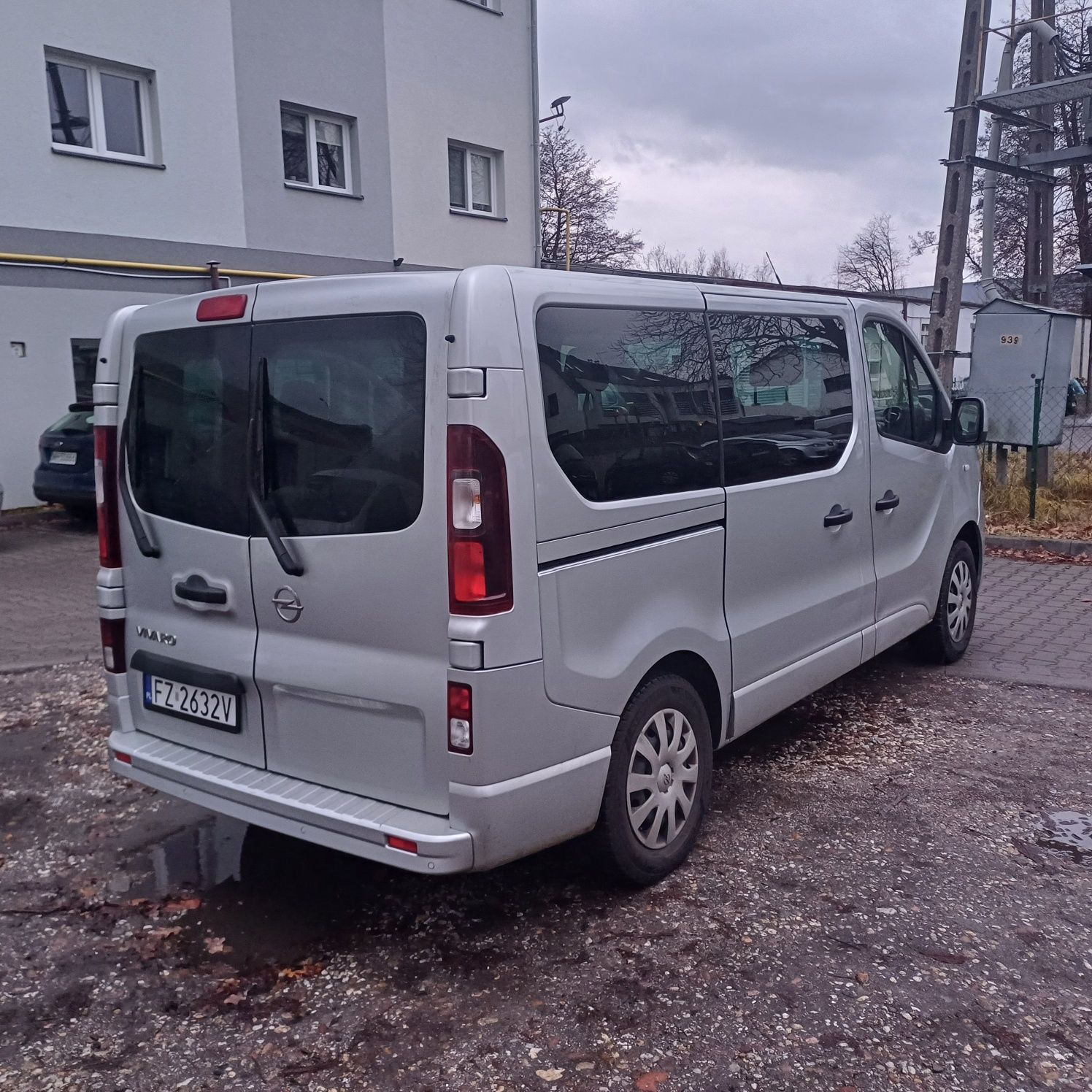 Wynajem busa osobowego