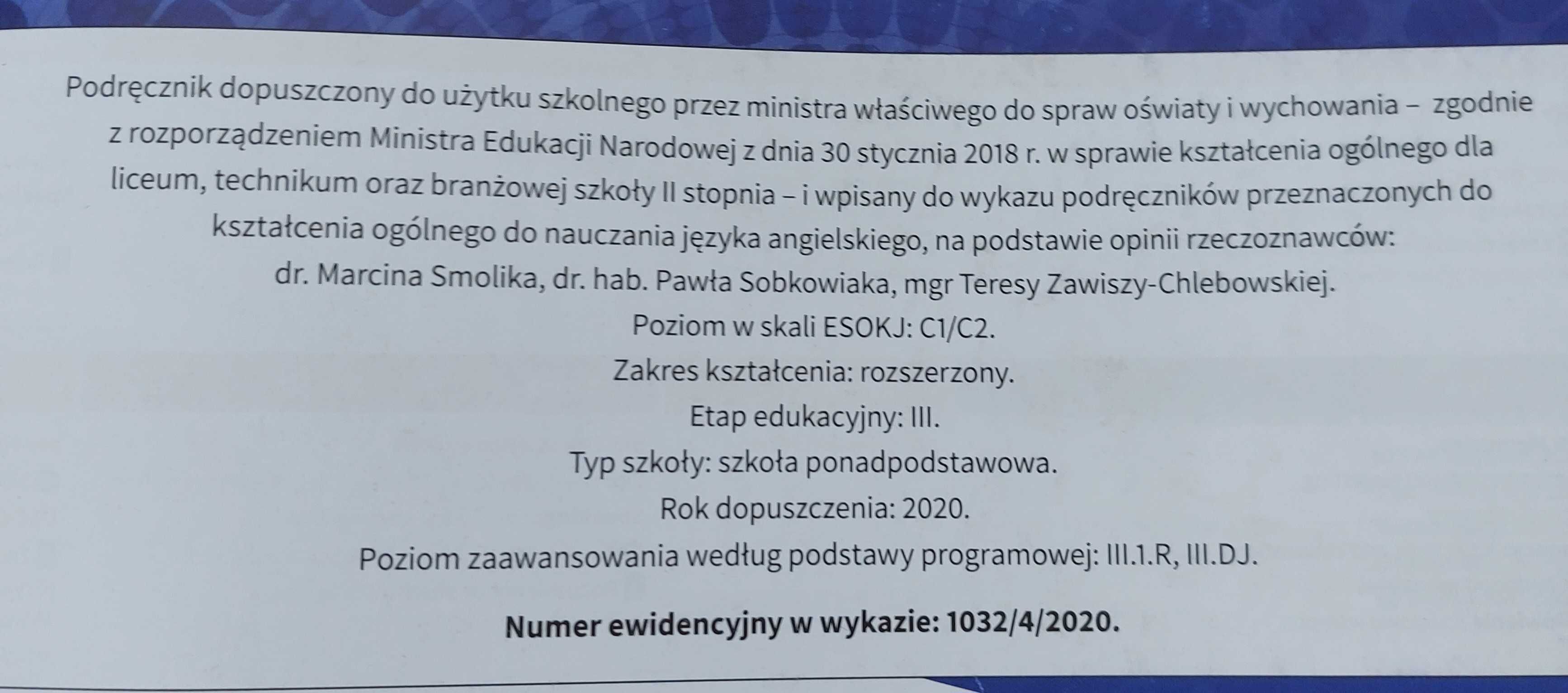 Solutions Gold podręcznik do angielskiego 3 klasa