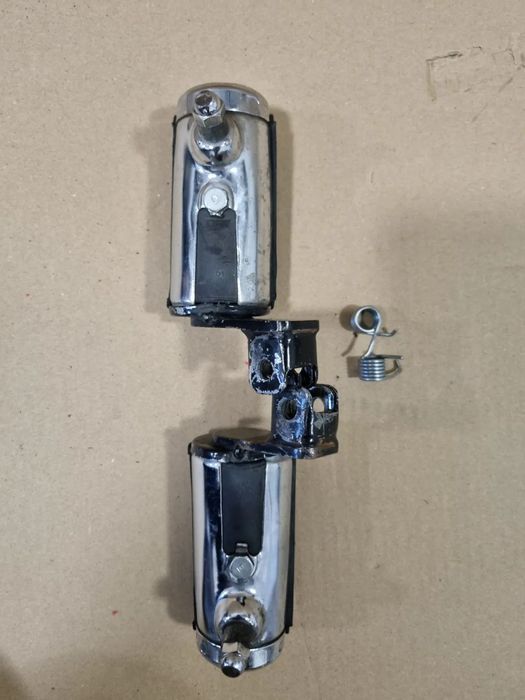 Honda Fury VT1300 CXA podnóżek prawy lub lewy