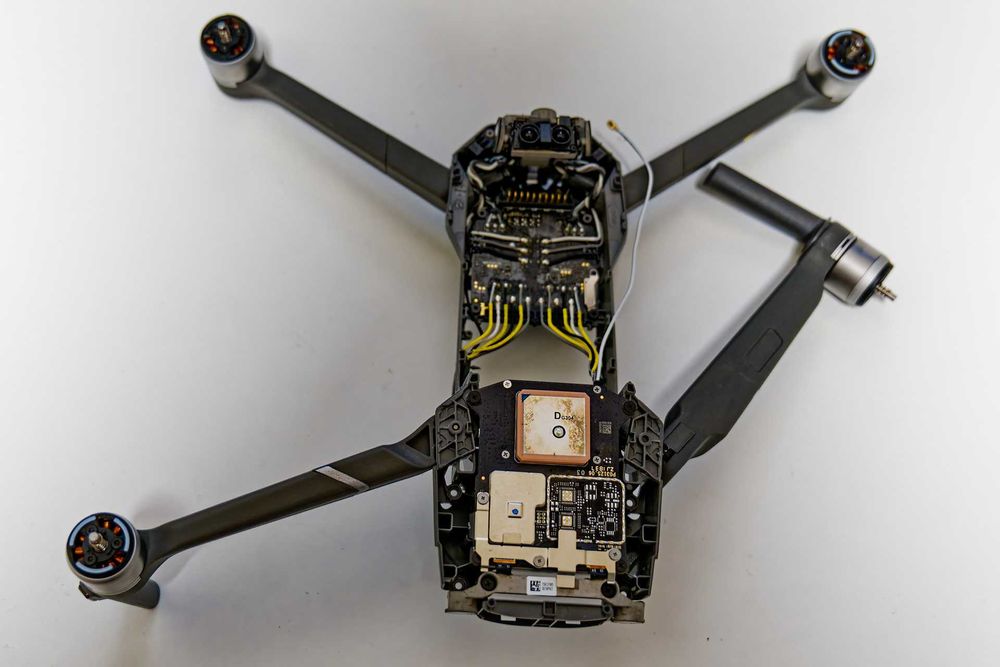 Części do drona DJI Mavic 2 Pro.