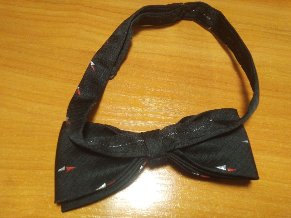 Бабочка под рубашку 11x5см