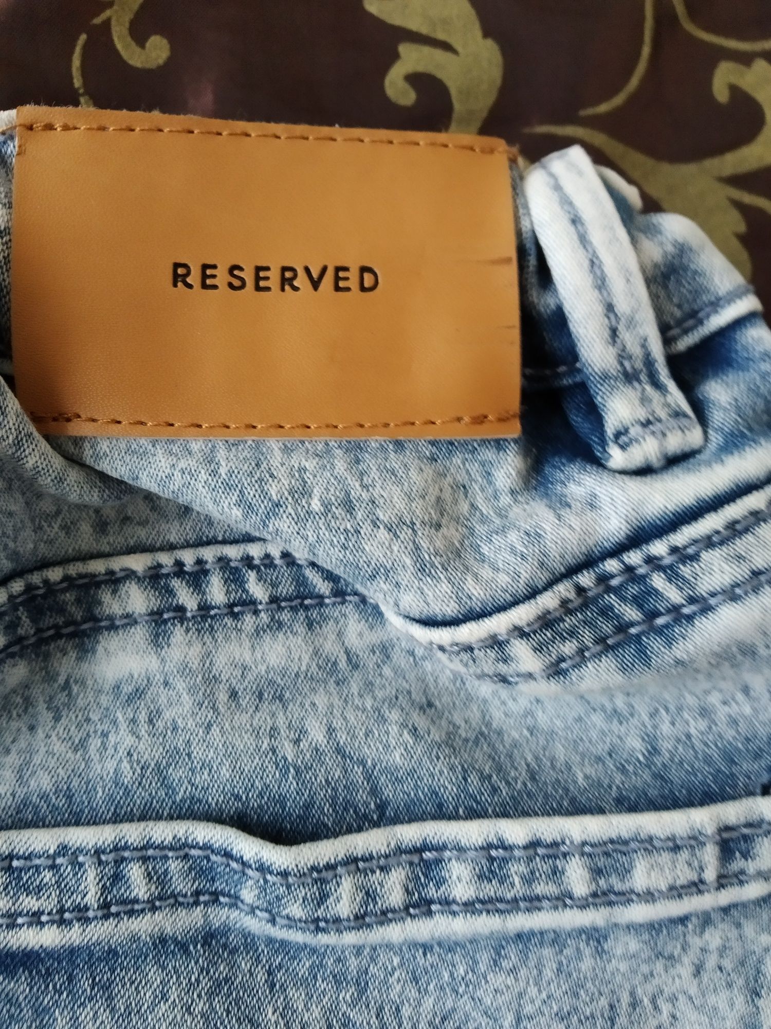 Jeansy Reserved 146