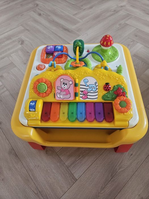 Stolik edukacyjny Chicco
