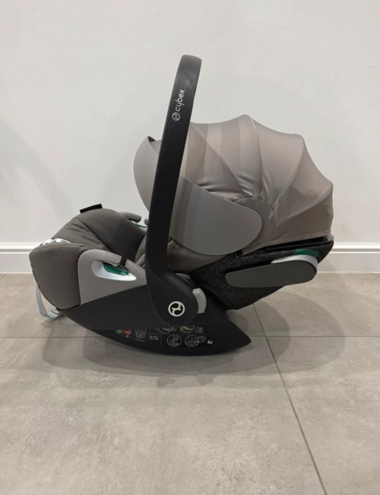 Sprzedam Fotelik / Nosidełko Cybex Cloud Z2 Soho Grey
