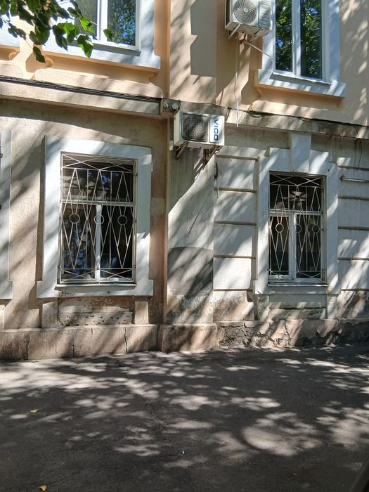 Продам! 2х.к ул КУЗНЕЧНАЯ / Л.Толстого 56м. Можно под офис или бизнес!