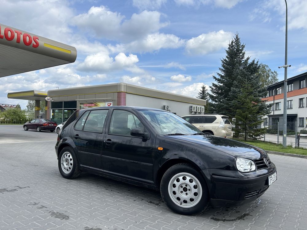 Volkswagen Golf 1.9TDI 90KM HAK