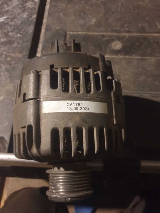 Skoda octavia II 2005 Alternator jak nowy 140ah skoda octavia 2 1.9tdi