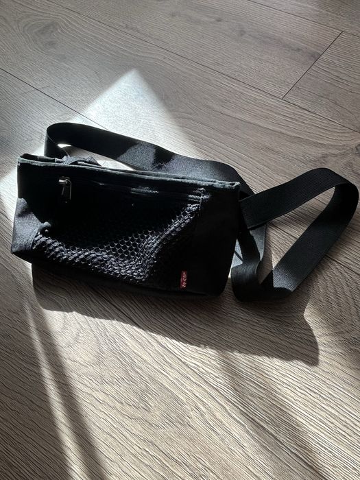 сумка Levis  ………