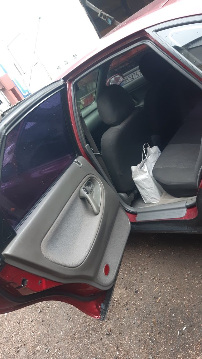 Продам Mazda 626