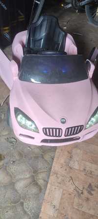 Auto BMW   różowe