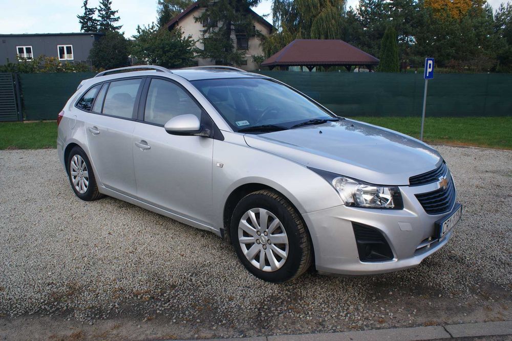 Chevrolet Cruze 1,6 124KM+LPG 2012 Kombi Klima 1 Właściciel od Nowości