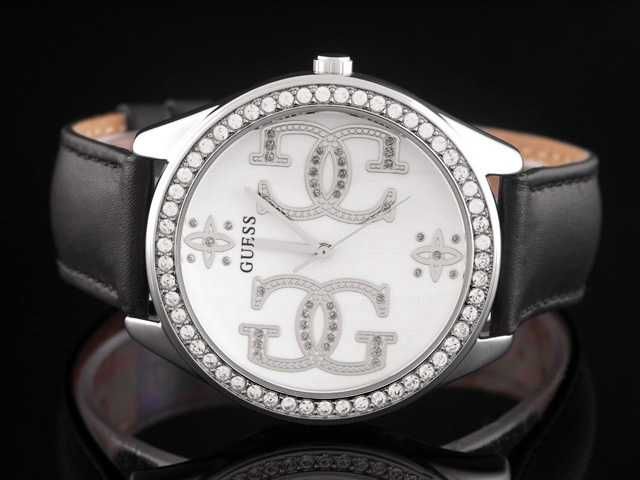 oryginalny zegarek marki GUESS model U85066L5