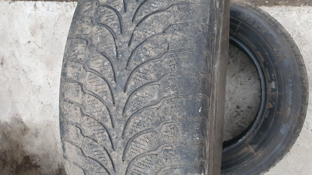 Шины 235 65 r17 колеса 100 грн/ 1 шт.
