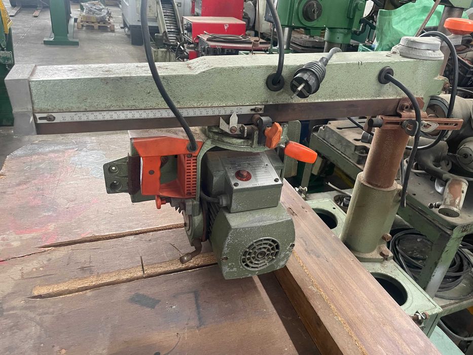 Serra Radial DEWALT